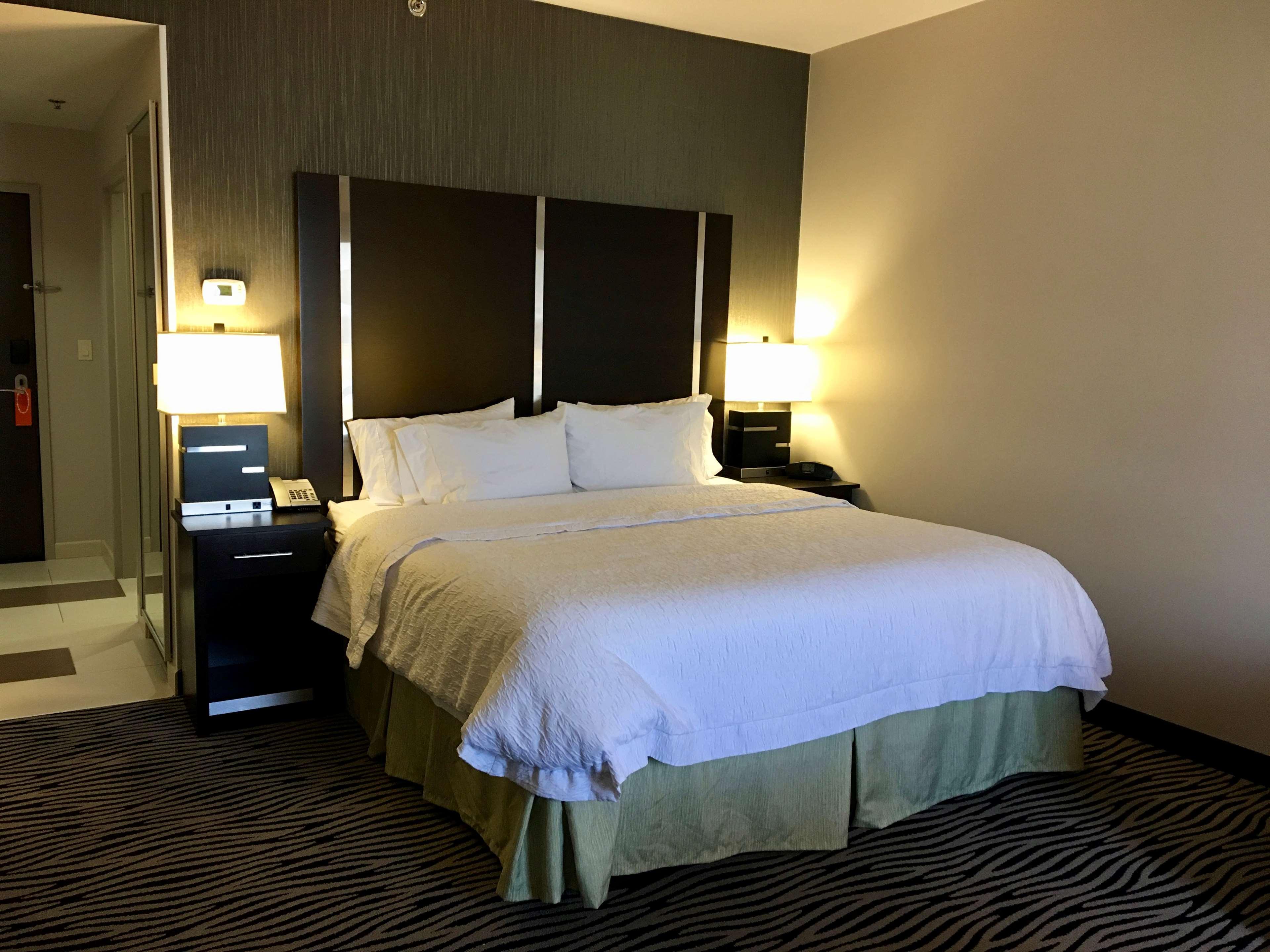 Hampton Inn And Suites Tulsa Central Luaran gambar